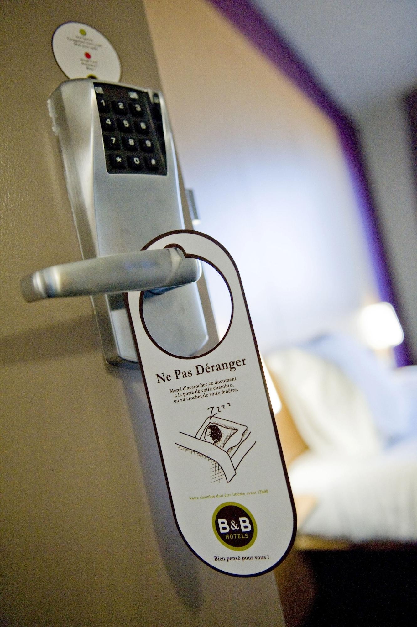 B&B Hotel Rennes Ouest Villejean Екстериор снимка