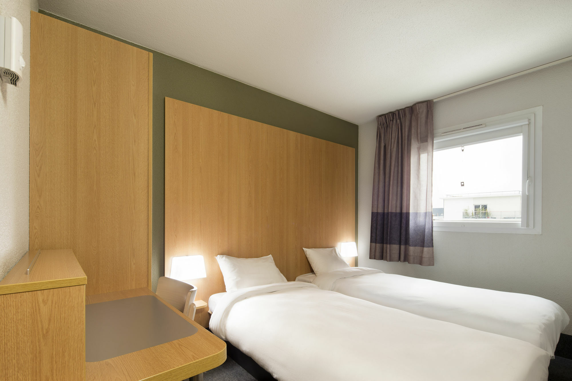 B&B Hotel Rennes Ouest Villejean Екстериор снимка