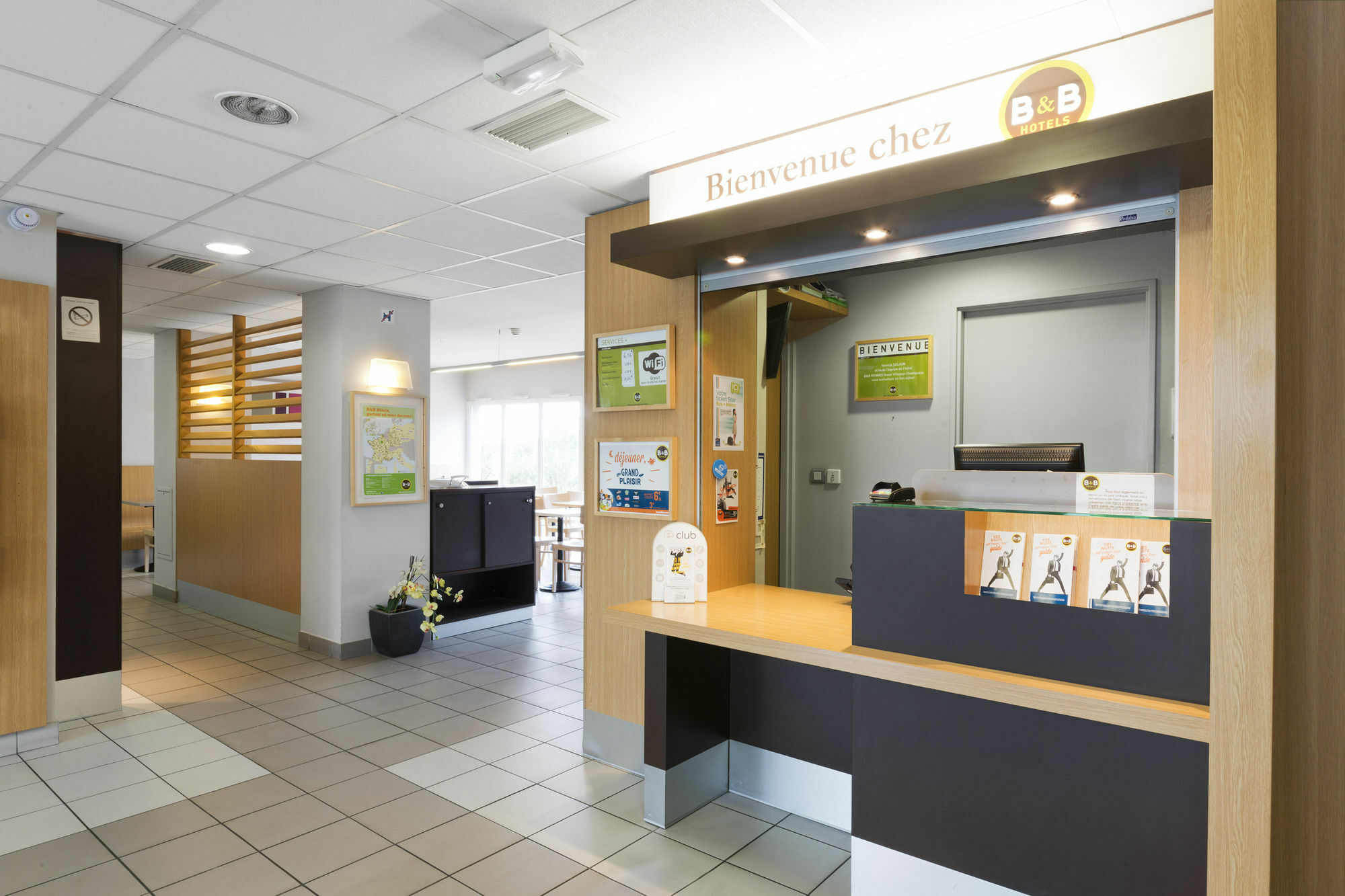B&B Hotel Rennes Ouest Villejean Екстериор снимка